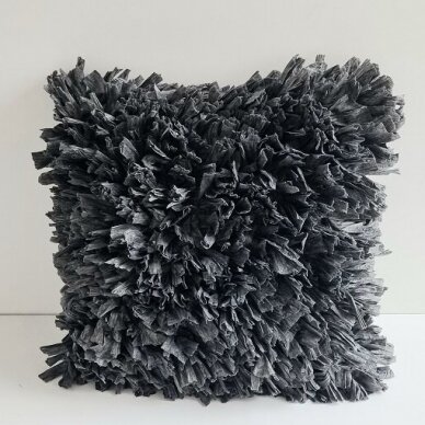 Dekoratyvinės pagalvės RING CUT (dark grey)