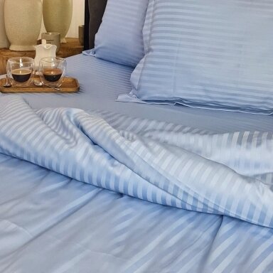Satynowa okładka kocowa DREAMY BLUE Satynowa okładka kocowa DREAMY BLUE