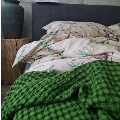 Kokvilnas gultas pārklājs GREEN 1